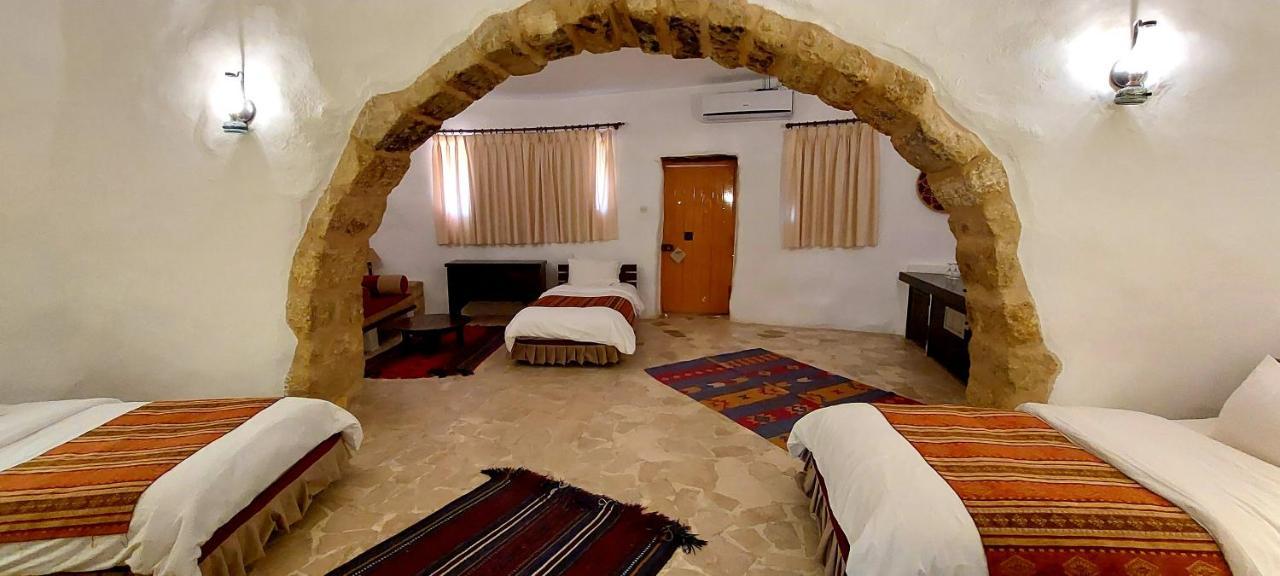 Hayat Zaman Hotel And Resort Petra 와디무사 외부 사진
