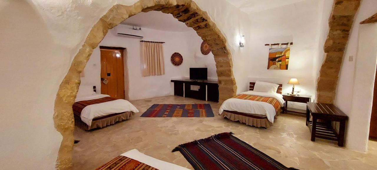 Hayat Zaman Hotel And Resort Petra 와디무사 외부 사진