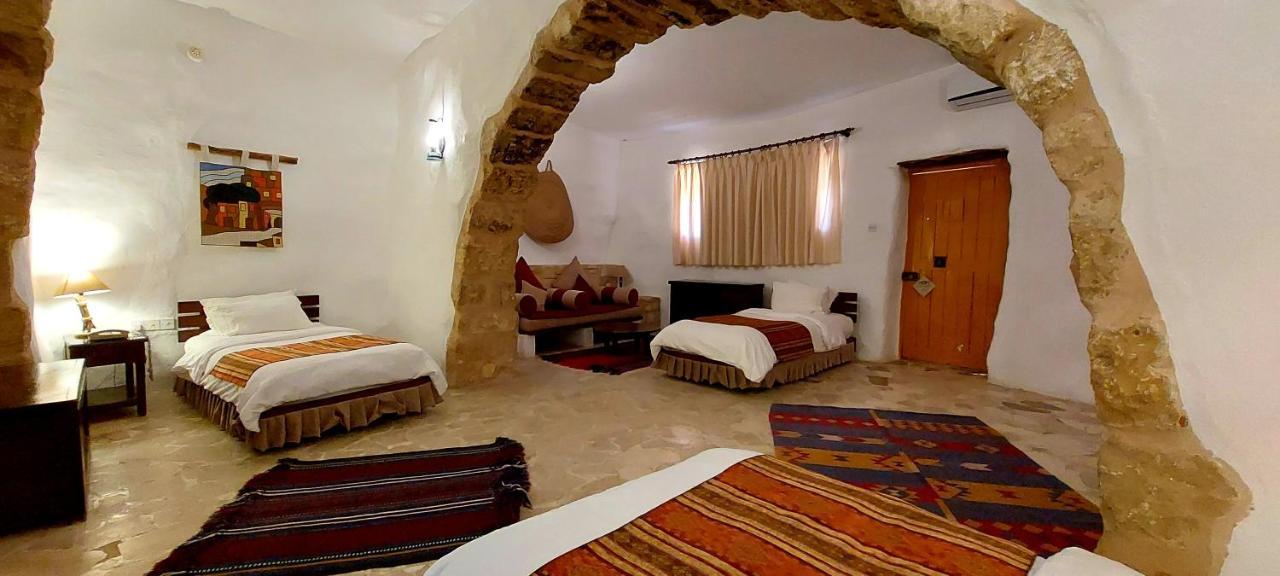 Hayat Zaman Hotel And Resort Petra 와디무사 외부 사진