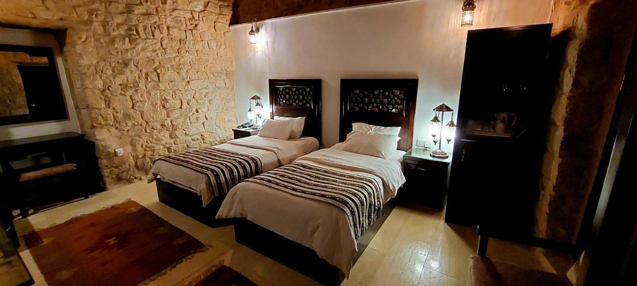 Hayat Zaman Hotel And Resort Petra 와디무사 외부 사진